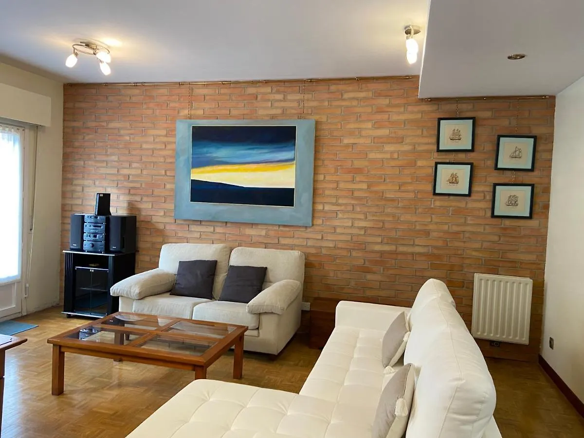 Kaioa .Incluye Parking Privado. Apartment Hondarribia