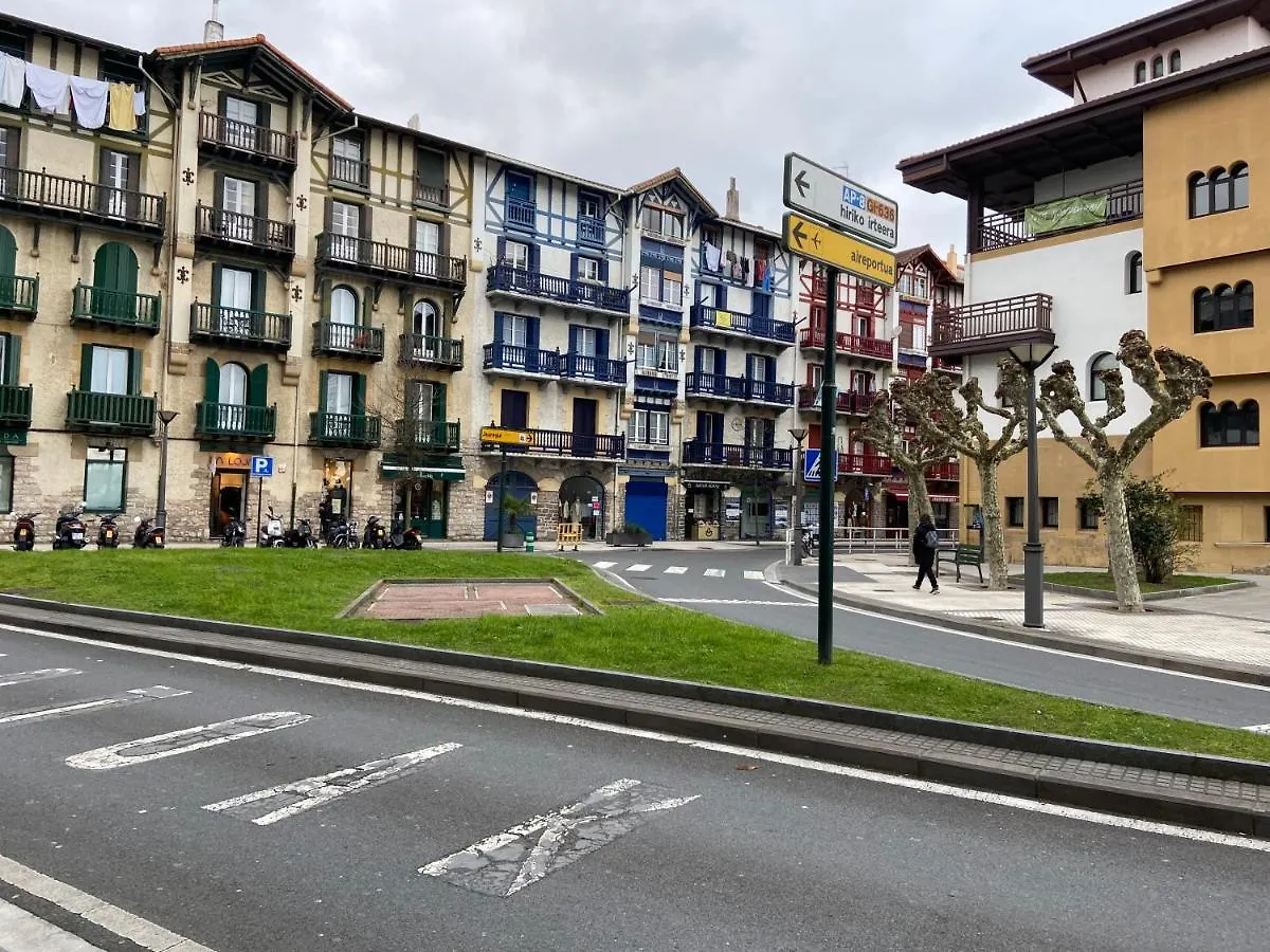 Kaioa .Incluye Parking Privado. Apartment Hondarribia 0*,  Spain