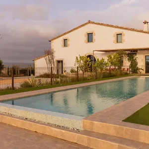 https://can-buf-espectacular-casa-con-piscina-interior.catalonia-hotels.com